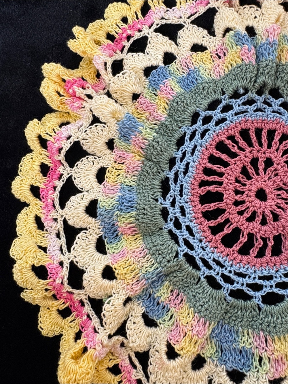 Doilies - Picture 9 of 14